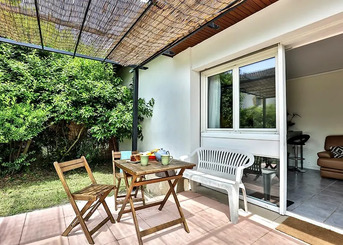 La Presque Basque Apartment *